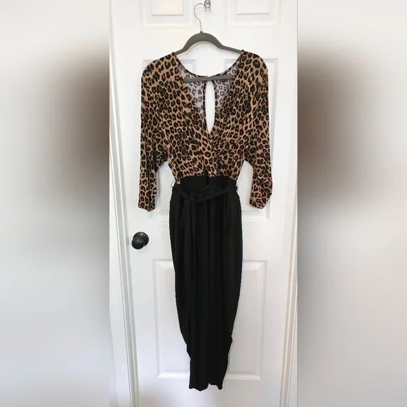 👚 Studio Knit Jumpsuit - Leopard - Picture 3 of 5